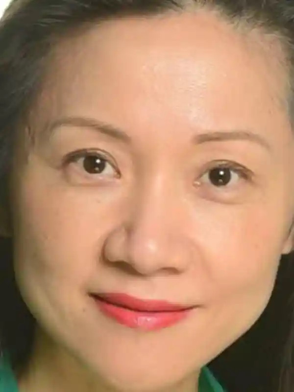 Mw. Prof. Dr. Y. Ren | RvC